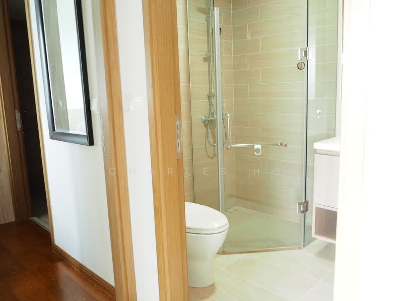 Kingsford Waterbay, 80 Upper Serangoon View, 2 Bedrooms, 689 sqft, Apartment For Sale, by Charles Ho, 500170006 - Bathroom - PropertyGuru.com.sg