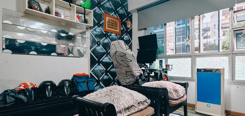 233C Sumang Lane, 233C Sumang Lane, 3 Bedrooms, 990 sqft, HDB Flat For Sale, by Mirza Subari, 500170009 - Living Room - PropertyGuru.com.sg