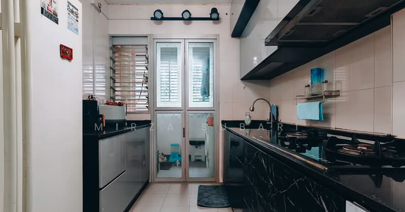 233C Sumang Lane, 233C Sumang Lane, 3 Bedrooms, 990 sqft, HDB Flat For Sale, by Mirza Subari, 500170009 - Kitchen - PropertyGuru.com.sg