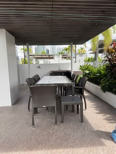 Belle Vue Residences, 15 Oxley Walk, 4 Bedrooms, 3,832 sqft, Condominium For Sale, by Faith Quek, 500170010 - PropertyGuru.com.sg