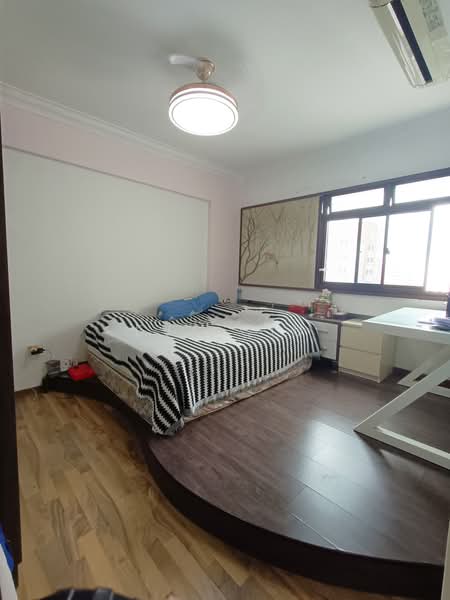 979A Buangkok Crescent, 979A Buangkok Crescent, 3 Bedrooms, 968 sqft, HDB Flat For Sale, by Eva Qiu, 500170014 - Bedroom - PropertyGuru.com.sg