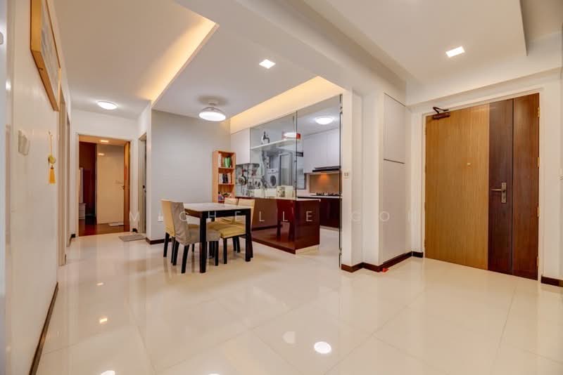 682B Edgedale Plains, 682B Edgedale Plains, 3 Bedrooms, 1,001 sqft, HDB Flat For Sale, by Michelle Goh, 500170017 - PropertyGuru.com.sg