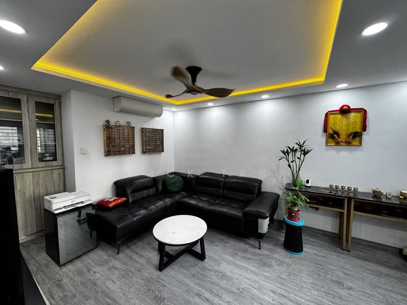776 Yishun Avenue 2, 776 Yishun Avenue 2, 3 Bedrooms, 1,420 sqft, HDB Flat For Sale, by Jack Tan, 500170030 - Living Room - PropertyGuru.com.sg