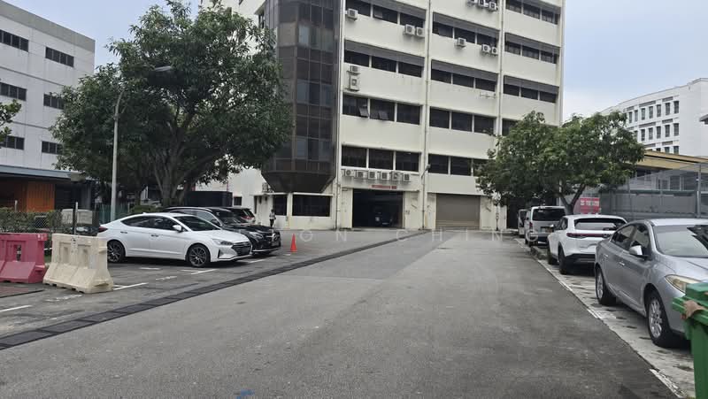 Uniplas Building, 132 Joo Seng Road, 12,066 sqft, Light Industrial (B1) For Rent, by Clifton Ching, 500170043 - Exterior - CommercialGuru.com.sg