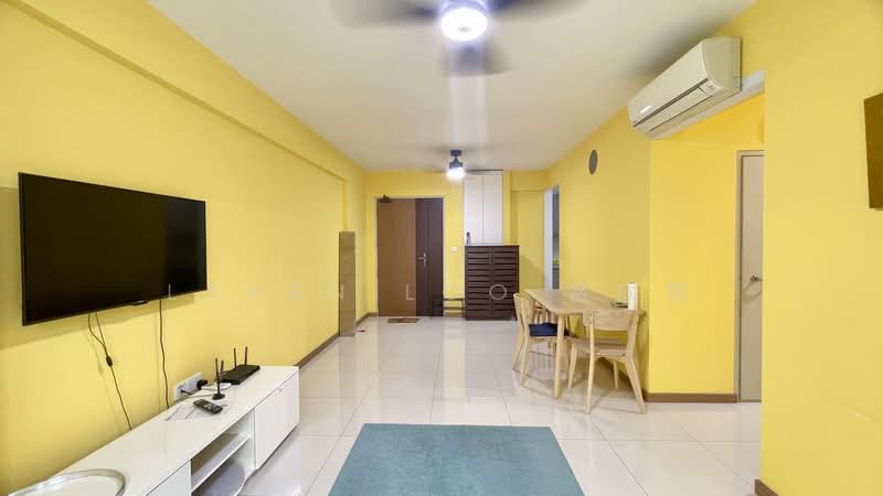 450C Bukit Batok West Avenue 6, 450C Bukit Batok West Avenue 6, 3 Bedrooms, 1,001 sqft, HDB Flat For Rent, by Laven Loo 吕欣颐, 500170060 - Living Room - PropertyGuru.com.sg