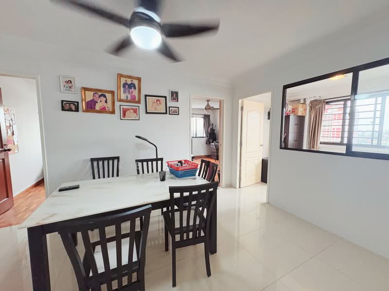 173 Bishan Street 13, 173 Bishan Street 13, 4 Bedrooms, 1,302 sqft, HDB Flat For Sale, by Kelly Kay, 500170071 - Dining Room - PropertyGuru.com.sg