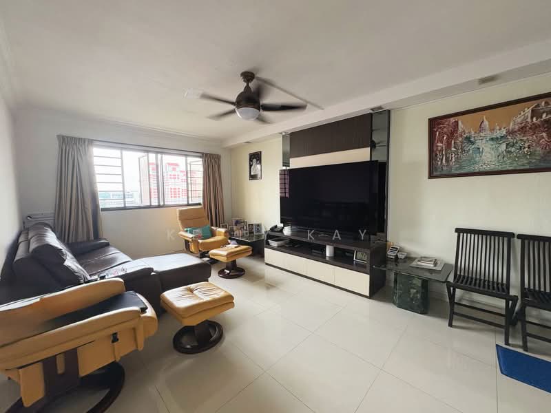 173 Bishan Street 13, 173 Bishan Street 13, 4 Bedrooms, 1,302 sqft, HDB Flat For Sale, by Kelly Kay, 500170071 - Living Room - PropertyGuru.com.sg