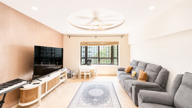634 Choa Chu Kang North 6, 634 Choa Chu Kang North 6, 3 Bedrooms, 1,216 sqft, HDB Flat For Sale, by Fitri Mustafa, 500170079 - Living Room - PropertyGuru.com.sg