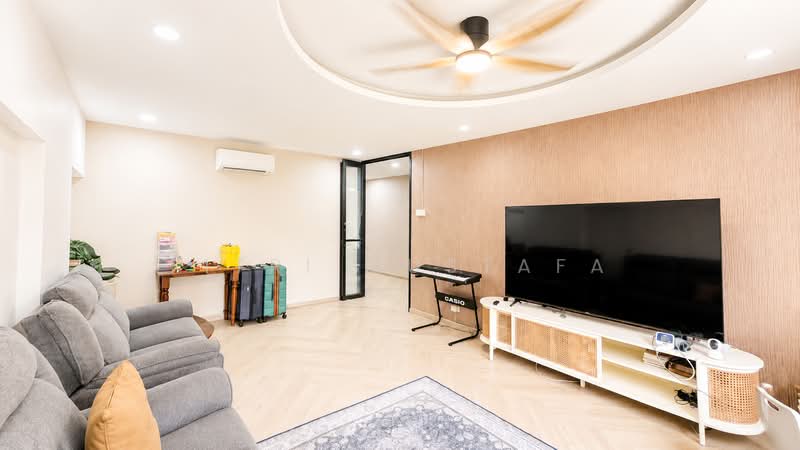634 Choa Chu Kang North 6, 634 Choa Chu Kang North 6, 3 Bedrooms, 1,216 sqft, HDB Flat For Sale, by Fitri Mustafa, 500170079 - Living Room - PropertyGuru.com.sg