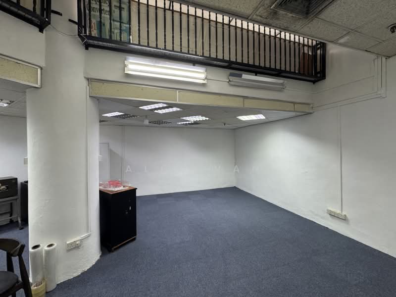 Sim Lim Tower, 10 Jalan Besar, Singapore, Farrer Park / Serangoon Rd, 800 sqft, Mall Shop For Rent, by Alex Wan, 500170082 - Interior - CommercialGuru.com.sg