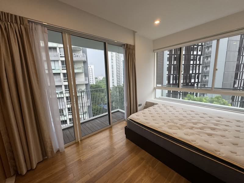 The Peak @ Cairnhill II, 61 Cairnhill Circle, 2 Bedrooms, 829 sqft, Condominium For Sale, by Steven Lee, 500170114 - Bedroom - PropertyGuru.com.sg