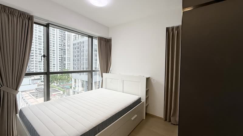 One Bernam, 1 Bernam Street, 2 Bedrooms, 732 sqft, Condominium For Rent, by Alize Ng, 500170120 - Master Bedroom - PropertyGuru.com.sg
