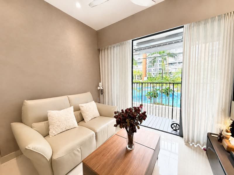 Coco Palms, 25 Pasir Ris Grove, 2 Bedrooms, 753 sqft, Condominium For Rent, by Amelia Ang, 500170128 - Living Room - PropertyGuru.com.sg