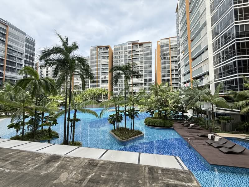 Coco Palms, 25 Pasir Ris Grove, 2 Bedrooms, 753 sqft, Condominium For Rent, by Amelia Ang, 500170128 - Pool view - PropertyGuru.com.sg