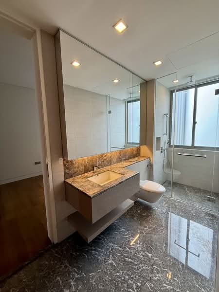 Hilltops, 99 Cairnhill Circle, 5 Bedrooms, 2,874 sqft, Condominium For Rent, by Kevin Feng, 500170130 - Bathroom - PropertyGuru.com.sg