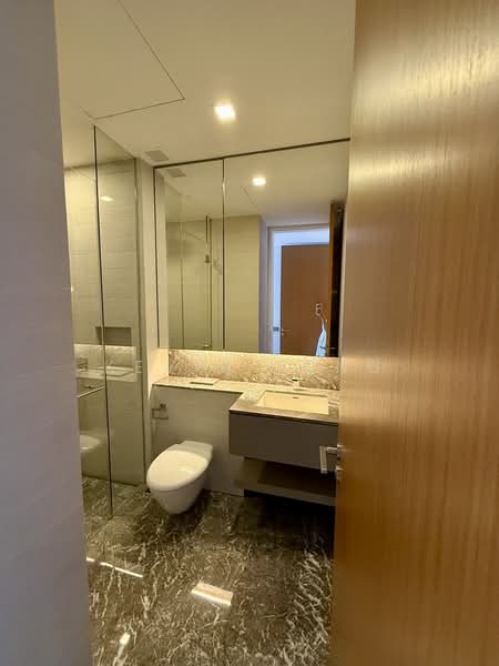 Hilltops, 99 Cairnhill Circle, 5 Bedrooms, 2,874 sqft, Condominium For Rent, by Kevin Feng, 500170130 - Bathroom - PropertyGuru.com.sg