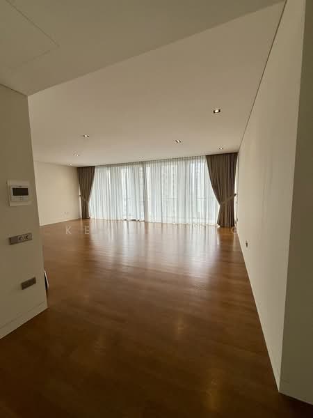 Hilltops, 99 Cairnhill Circle, 5 Bedrooms, 2,874 sqft, Condominium For Rent, by Kevin Feng, 500170130 - Living Room - PropertyGuru.com.sg