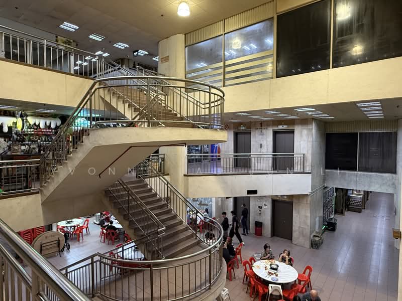 Golden Mile Tower, 6001 Beach Road, Beach Road / Bugis / Rochor, 194 sqft, Other Retail For Sale, by Yvonne Lau Jun Li, 500170132 - Interior - CommercialGuru.com.sg