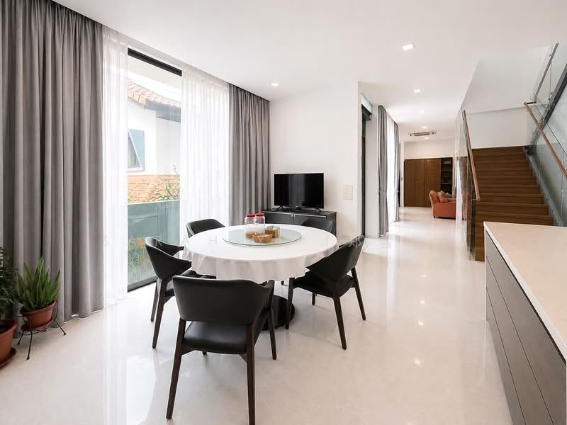 ✨Marvellous Mount Sinai Modern Semi-Detached✨, Mount Sinai / Holland Grove / Grove Drive, 5 Bedrooms, 4,500 sqft, Semi-Detached House For Sale, by Sarah X. (郑雪梅), 500170133 - Dining Room - PropertyGuru.com.sg