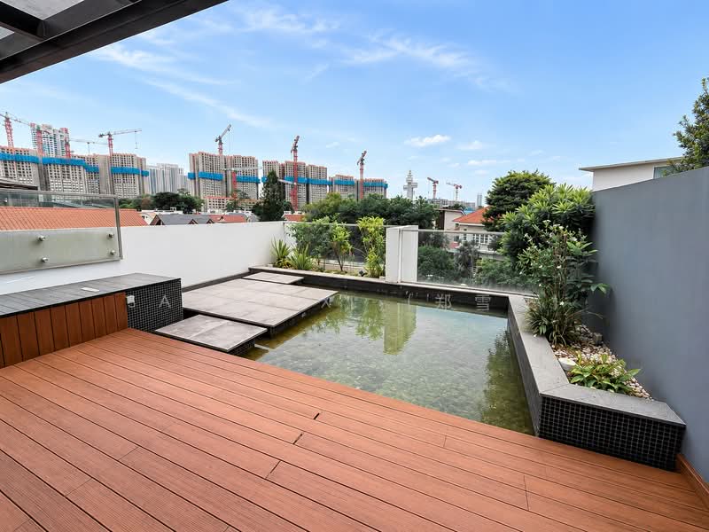 ✨Marvellous Mount Sinai Modern Semi-Detached✨, Mount Sinai / Holland Grove / Grove Drive, 5 Bedrooms, 4,500 sqft, Semi-Detached House For Sale, by Sarah X. (郑雪梅), 500170133 - Roof Terrace with Water Feature - PropertyGuru.com.sg