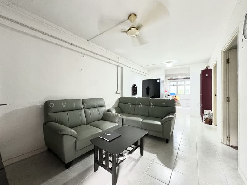 175 Boon Lay Drive, 175 Boon Lay Drive, 2 Bedrooms, 635 sqft, HDB Flat For Sale, by Noviana Santoso, 500170140 - Living Room - PropertyGuru.com.sg