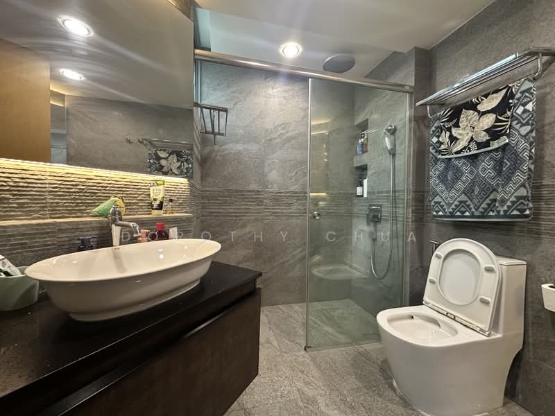 Tanamera Crest, 8 Pari Dedap Walk, 4 Bedrooms, 1,970 sqft, Condominium For Sale, by Dorothy Chua, 500170144 - Bathroom - PropertyGuru.com.sg