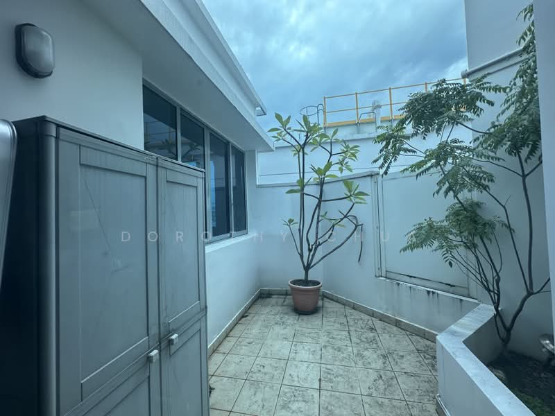 Tanamera Crest, 8 Pari Dedap Walk, 4 Bedrooms, 1,970 sqft, Condominium For Sale, by Dorothy Chua, 500170144 - Balcony - PropertyGuru.com.sg