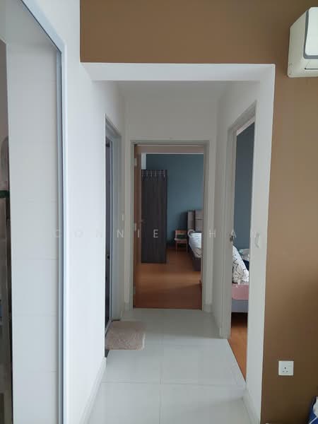 440B Clementi Avenue 3, 440B Clementi Avenue 3, 2 Bedrooms, 743 sqft, HDB Flat For Sale, by Connie Chan, 500170156 - Corridor - PropertyGuru.com.sg