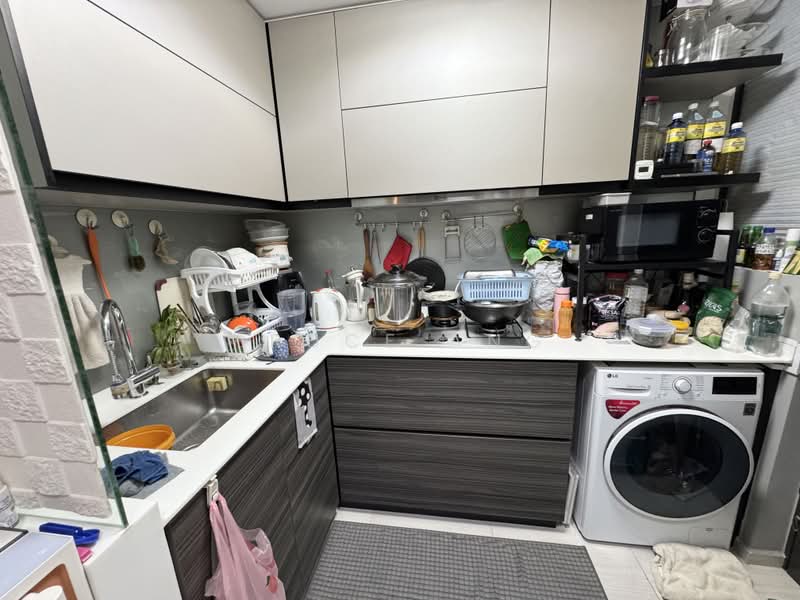 D'Nest, 131 Pasir Ris Grove, 3 Bedrooms, 1,259 sqft, Condominium For Sale, by Bruce Ang, 500170157 - Kitchen - PropertyGuru.com.sg