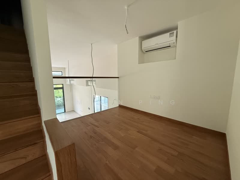Belgravia Ace, 100 Belgravia Drive, 5 Bedrooms, 4,058 sqft, Semi-Detached House For Rent, by Lim Xin Ping, 500170161 - Family Area - PropertyGuru.com.sg