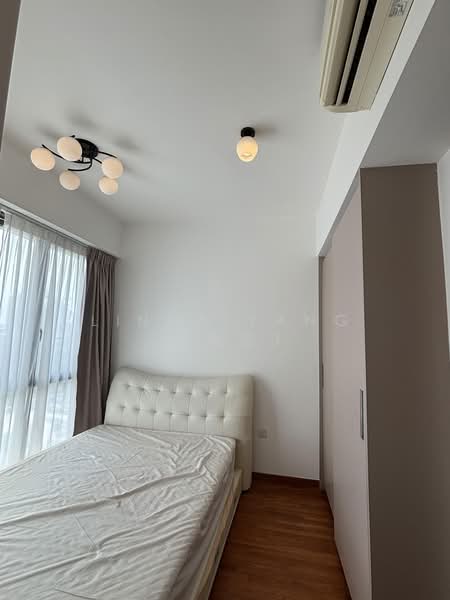 J Gateway, 2 Gateway Drive, Room Rental, 210 sqft, Condominium For Rent, by Linda Yang (杨凌云), 500170163 - Bedroom - PropertyGuru.com.sg
