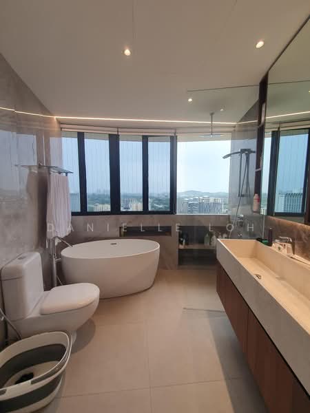 The Draycott, 50 Draycott Park, 3 Bedrooms, 2,635 sqft, Condominium For Sale, by Danielle Loh, 500170164 - Bathroom - PropertyGuru.com.sg