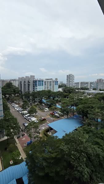 418 Ang Mo Kio Avenue 10, 418 Ang Mo Kio Avenue 10, 3 Bedrooms, 958 sqft, HDB Flat For Sale, by Eric Goh, 500170166 - Exterior - PropertyGuru.com.sg