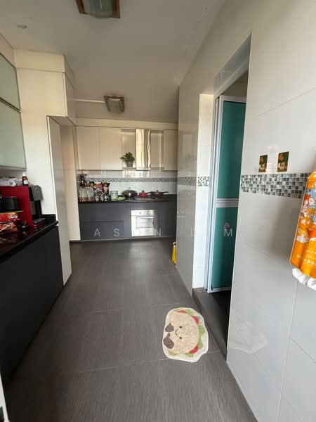 101 Pasir Ris Street 12, 101 Pasir Ris Street 12, 4 Bedrooms, 1,657 sqft, HDB Flat For Sale, by Jason Lim, 500170170 - Kitchen - PropertyGuru.com.sg