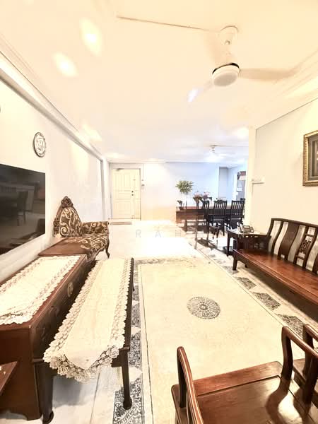 287A Jurong East Street 21, 287A Jurong East Street 21, 4 Bedrooms, 1,550 sqft, HDB Flat For Sale, by Azi Rahman, 500170174 - Living Room - PropertyGuru.com.sg