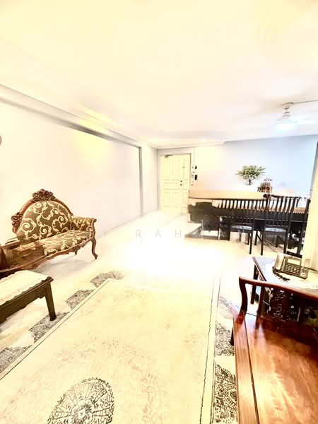 287A Jurong East Street 21, 287A Jurong East Street 21, 4 Bedrooms, 1,550 sqft, HDB Flat For Sale, by Azi Rahman, 500170174 - Living Room - PropertyGuru.com.sg
