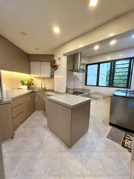 287A Jurong East Street 21, 287A Jurong East Street 21, 4 Bedrooms, 1,550 sqft, HDB Flat For Sale, by Azi Rahman, 500170174 - Kitchen - PropertyGuru.com.sg
