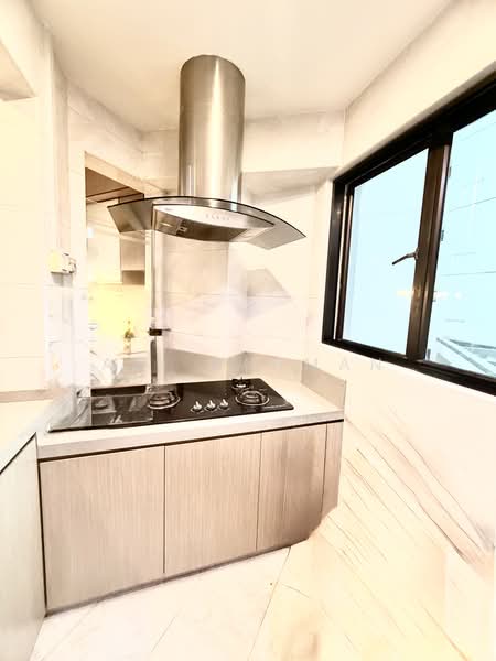 287A Jurong East Street 21, 287A Jurong East Street 21, 4 Bedrooms, 1,550 sqft, HDB Flat For Sale, by Azi Rahman, 500170174 - Kitchen - PropertyGuru.com.sg