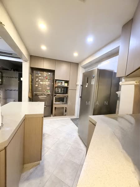 287A Jurong East Street 21, 287A Jurong East Street 21, 4 Bedrooms, 1,550 sqft, HDB Flat For Sale, by Azi Rahman, 500170174 - Kitchen - PropertyGuru.com.sg