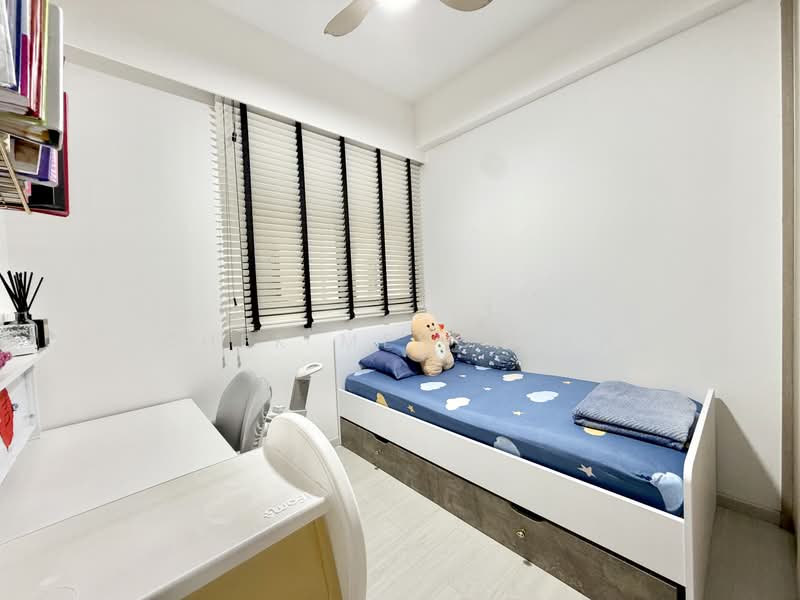 The Vales, 71 Anchorvale Crescent, 3 Bedrooms, 1,033 sqft, Condominium For Sale, by Chek Meng Tan, 500170187 - Bedroom - PropertyGuru.com.sg