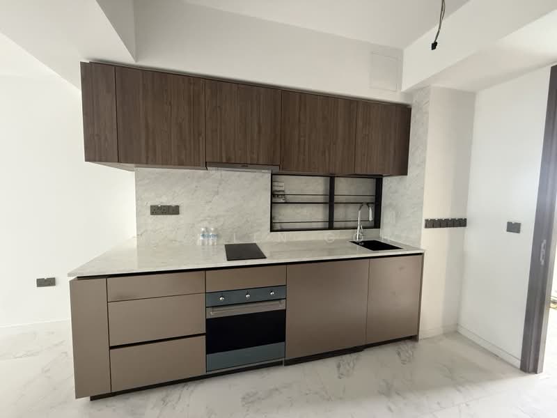Sceneca Residence, Tanah Merah Kechil Link, 2 Bedrooms, 764 sqft, Condominium For Sale, by Damien Goh, 500170188 - Kitchen - PropertyGuru.com.sg