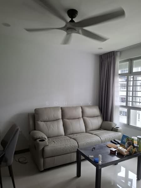 133B Tengah Garden Avenue, 133B Tengah Garden Avenue, Room Rental, 180 sqft, HDB Flat For Rent, by Soh YK, 500170189 - Living Room - PropertyGuru.com.sg