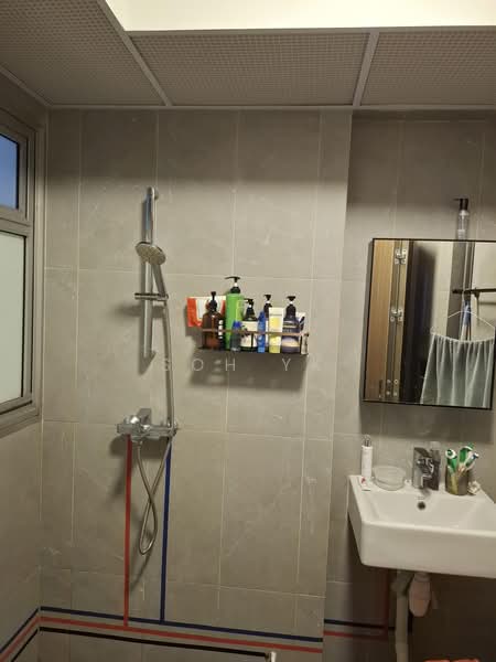 133B Tengah Garden Avenue, 133B Tengah Garden Avenue, Room Rental, 180 sqft, HDB Flat For Rent, by Soh YK, 500170189 - Bathroom - PropertyGuru.com.sg