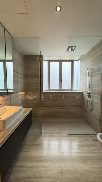 White House Residence, 67 Stevens Road, 4 Bedrooms, 3,843 sqft, Condominium For Rent, by Remus Lim, 500170201 - Bathroom - PropertyGuru.com.sg