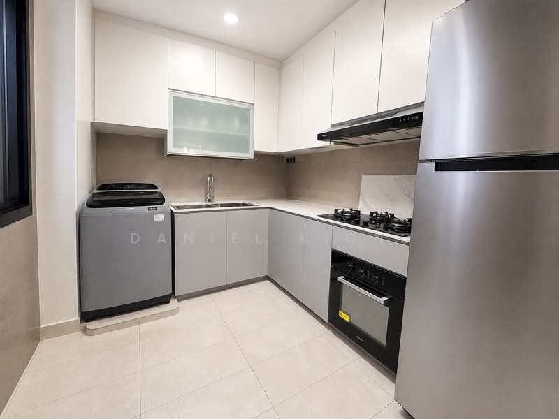 339A Sembawang Close, 339A Sembawang Close, 4 Bedrooms, 1,227 sqft, HDB Flat For Sale, by Daniel Kiong, 500170206 - Kitchen - PropertyGuru.com.sg