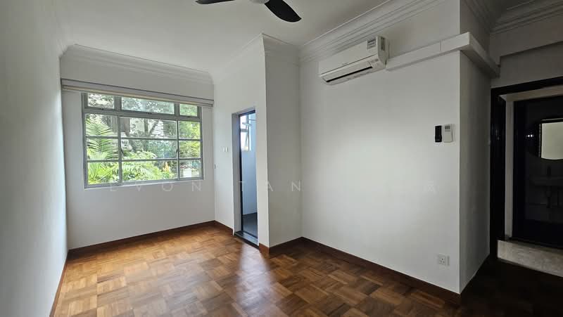 Pinetree Condo, 28 Balmoral park, 3 Bedrooms, 1,206 sqft, Condominium For Rent, by Evon Tan  陈玉凤, 500170216 - Interior - PropertyGuru.com.sg