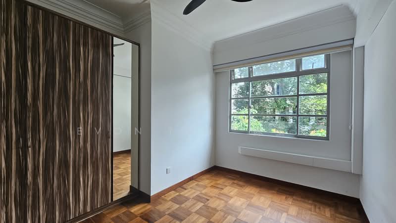 Pinetree Condo, 28 Balmoral park, 3 Bedrooms, 1,206 sqft, Condominium For Rent, by Evon Tan  陈玉凤, 500170216 - Bedroom - PropertyGuru.com.sg