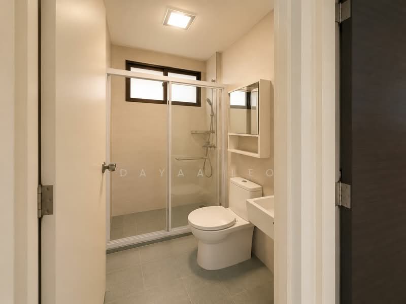 Bayshore Park, 50 Bayshore Road, 2 Bedrooms, 936 sqft, Condominium For Rent, by Dayaa Leo, 500170219 - Bathroom - PropertyGuru.com.sg