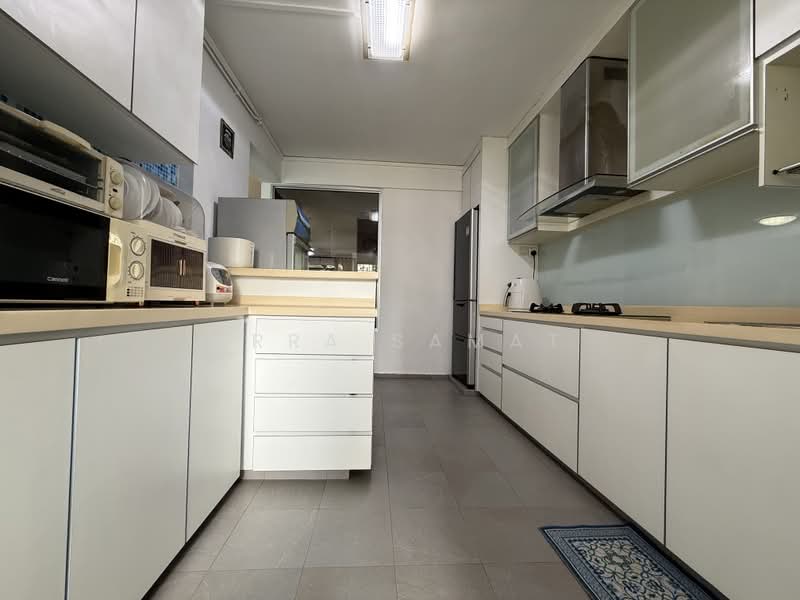 231 Yishun Street 21, 231 Yishun Street 21, 3 Bedrooms, 1,356 sqft, HDB Flat For Sale, by Erra Samat, 500170227 - Kitchen - PropertyGuru.com.sg