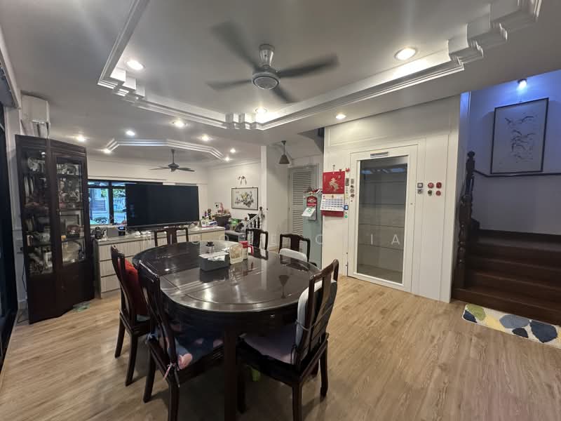 Phillips Avenue, Phillips Ave , Rosyth Road, Kovan, 6 Bedrooms, 4,000 sqft, Corner Terrace For Sale, by Nicole Chia, 500170231 - Dining Room - PropertyGuru.com.sg